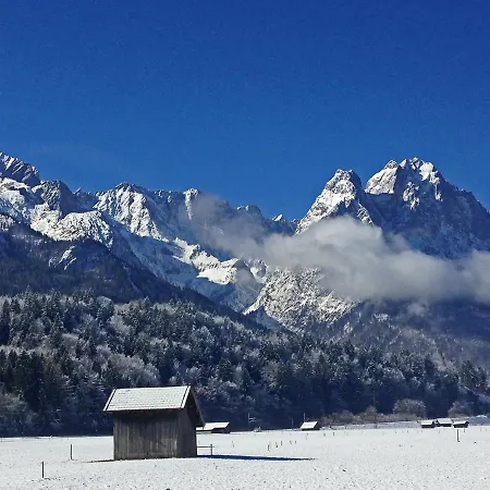 Am Kurpark - 1,60qm- شقة